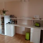 Lehmann 3*